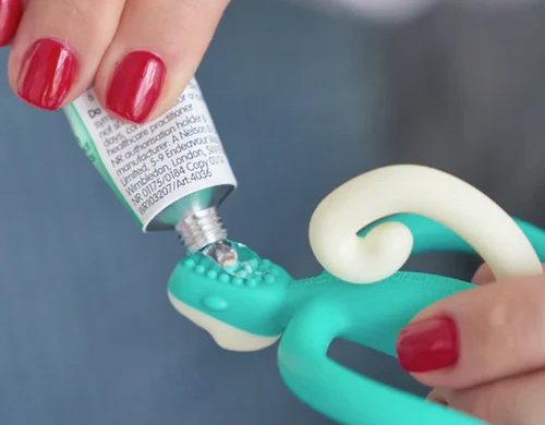 Gel applicator
